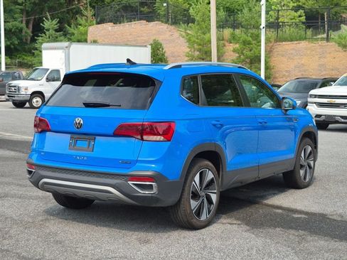 Used 2024 Volkswagen Taos SE AWD/4WD image 5