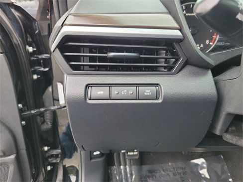 Used 2024 Nissan Altima 2.5 SV image 13