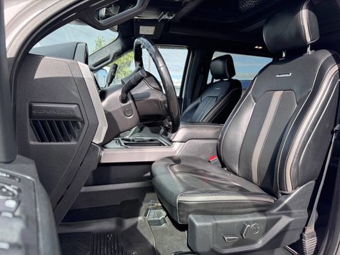 Used 2019 Ford F450 Platinum w/ Platinum Ultimate Package AWD/4WD image 7