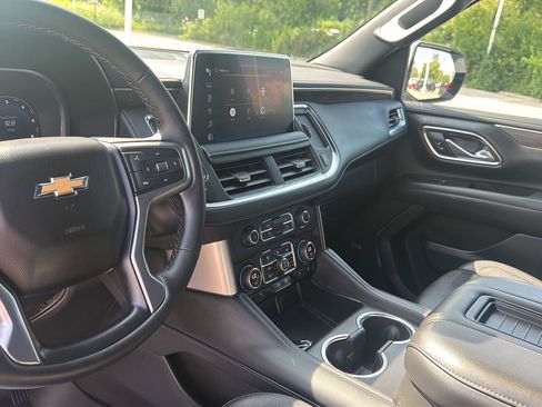 Used 2023 Chevrolet Tahoe LT w/ Luxury Package AWD/4WD image 17