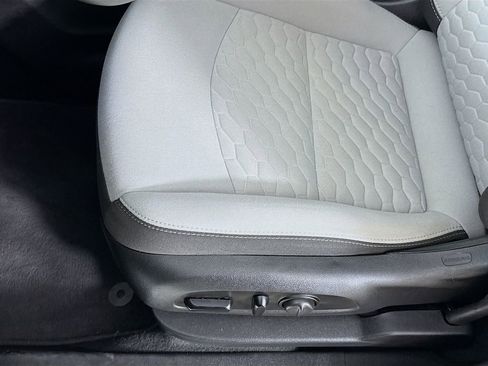 Used 2020 Chevrolet Equinox LT AWD/4WD image 21