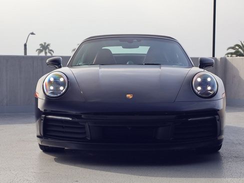 Certified 2023 Porsche 911 Carrera S image 6