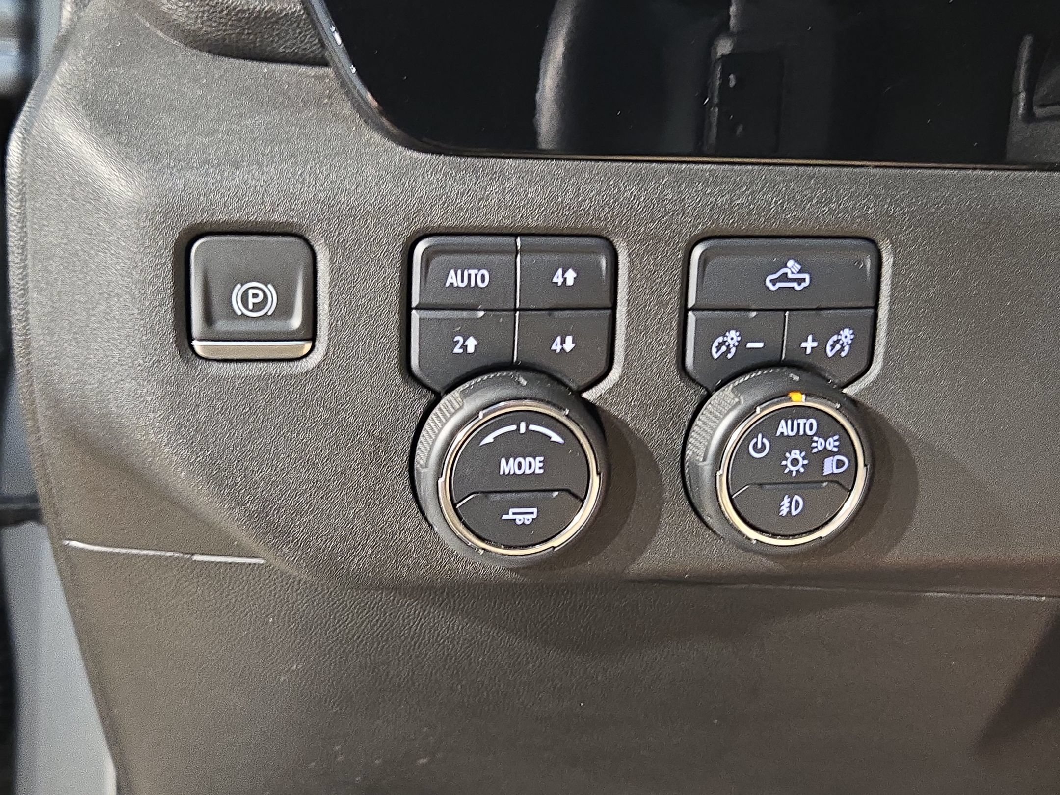 Used 2023 Chevrolet Silverado 1500 RST w/ Texas Edition Plus AWD/4WD image 25