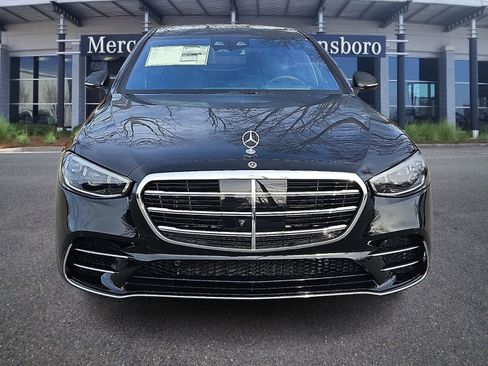 New 2026 Mercedes-Benz S 580 4MATIC Sedan image 2