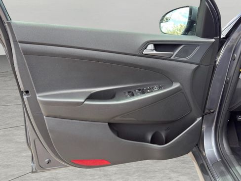 Used 2017 Hyundai Tucson SE FWD image 9