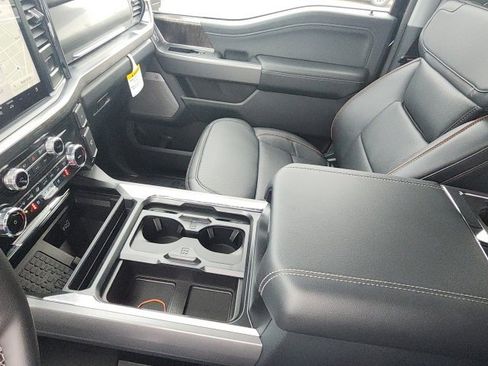 New 2025 Ford F350 Lariat w/ Lariat Ultimate Package image 21
