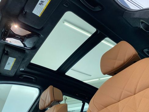 New 2026 BMW X5 M60i w/ Executive Package image 14