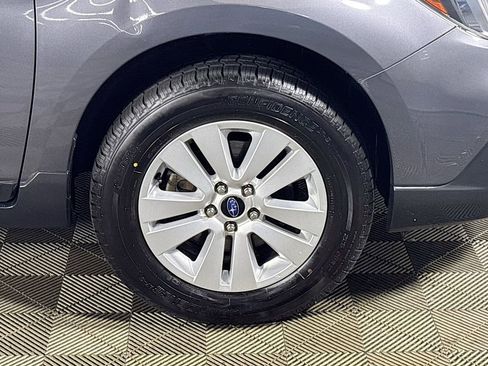 Used 2019 Subaru Outback 2.5i AWD/4WD image 22