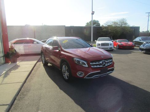Used 2019 Mercedes-Benz GLA 250 4MATIC image 5