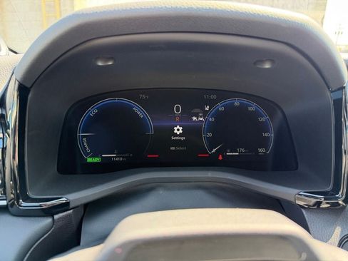 Used 2025 Toyota Camry XSE w/ Premium Plus Package AWD/4WD image 14