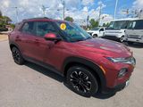 Used 2023 Chevrolet TrailBlazer LT image 2