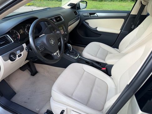 Used 2014 Volkswagen Jetta TDI FWD image 14