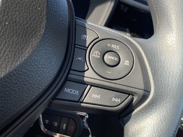 Used 2026 Toyota Corolla LE FWD image 23