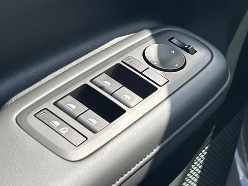 New 2026 Hyundai Santa Fe SEL FWD image 18