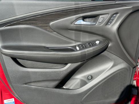 Used 2017 Buick Envision Essence image 17