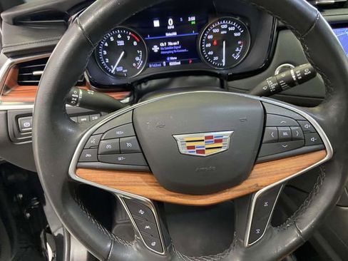 Used 2024 Cadillac XT5 Premium Luxury w/ Technology Package image 21
