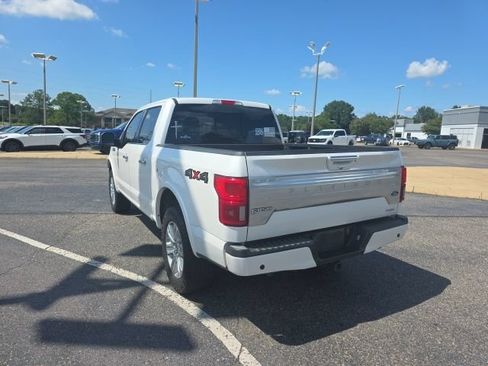 Used 2018 Ford F150 Platinum w/ Equipment Group 701A Luxury AWD/4WD image 5