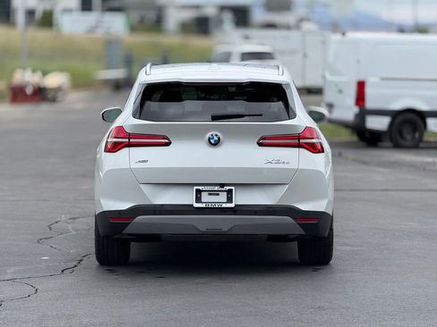 Used 2025 BMW X3 xDrive30 w/ Premium Package AWD/4WD image 6