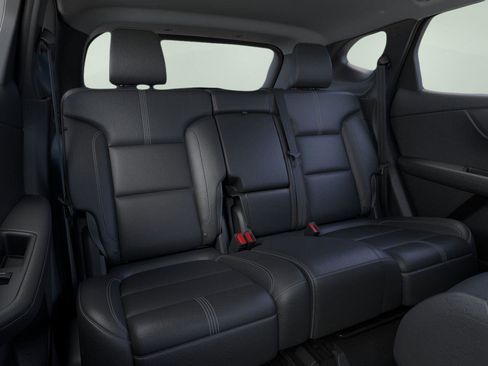 New 2026 Chevrolet Blazer LT AWD/4WD image 17