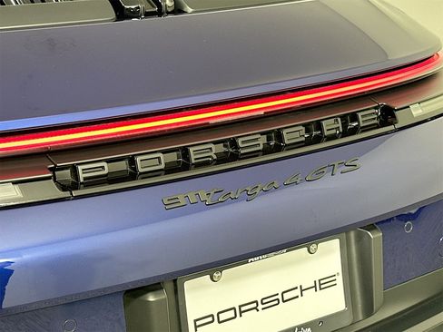 Certified 2025 Porsche 911 Targa 4 GTS image 17