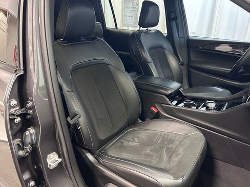 Used 2022 Jeep Grand Cherokee L Laredo AWD/4WD image 21