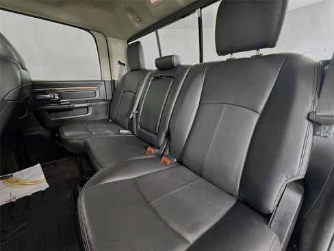 Used 2018 RAM 3500 Laramie image 23