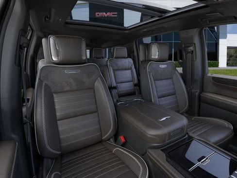 New 2026 GMC Yukon XL Denali Ultimate AWD/4WD image 16