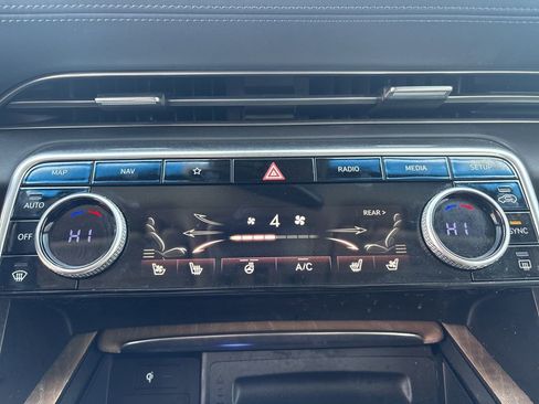 Used 2021 Genesis GV80 2.5T w/ Advanced Package 02 image 19