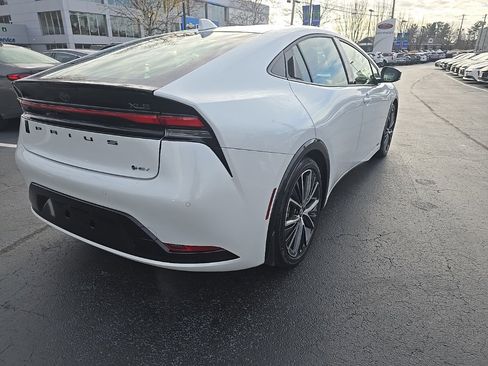 Certified 2024 Toyota Prius XLE image 7