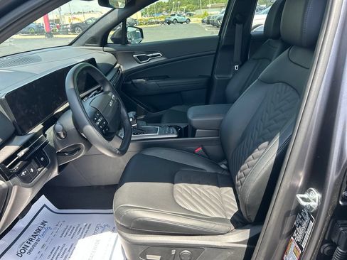 Certified 2026 Kia Sportage X-Line AWD/4WD image 13