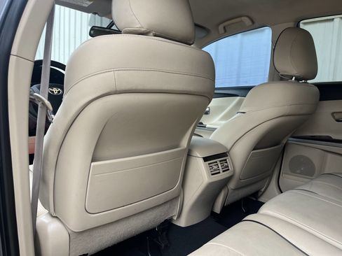 Used 2009 Toyota Venza image 13