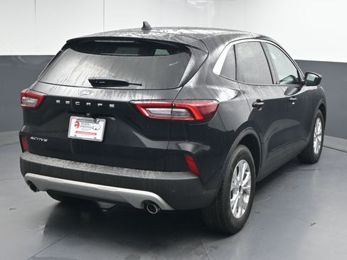 Used 2023 Ford Escape Active w/ Tech Pack #1 image 8