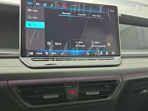 New 2026 Volkswagen Tiguan SE R-Line FWD image 20
