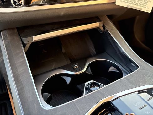 New 2026 BMW X7 xDrive40i w/ Premium Package image 26