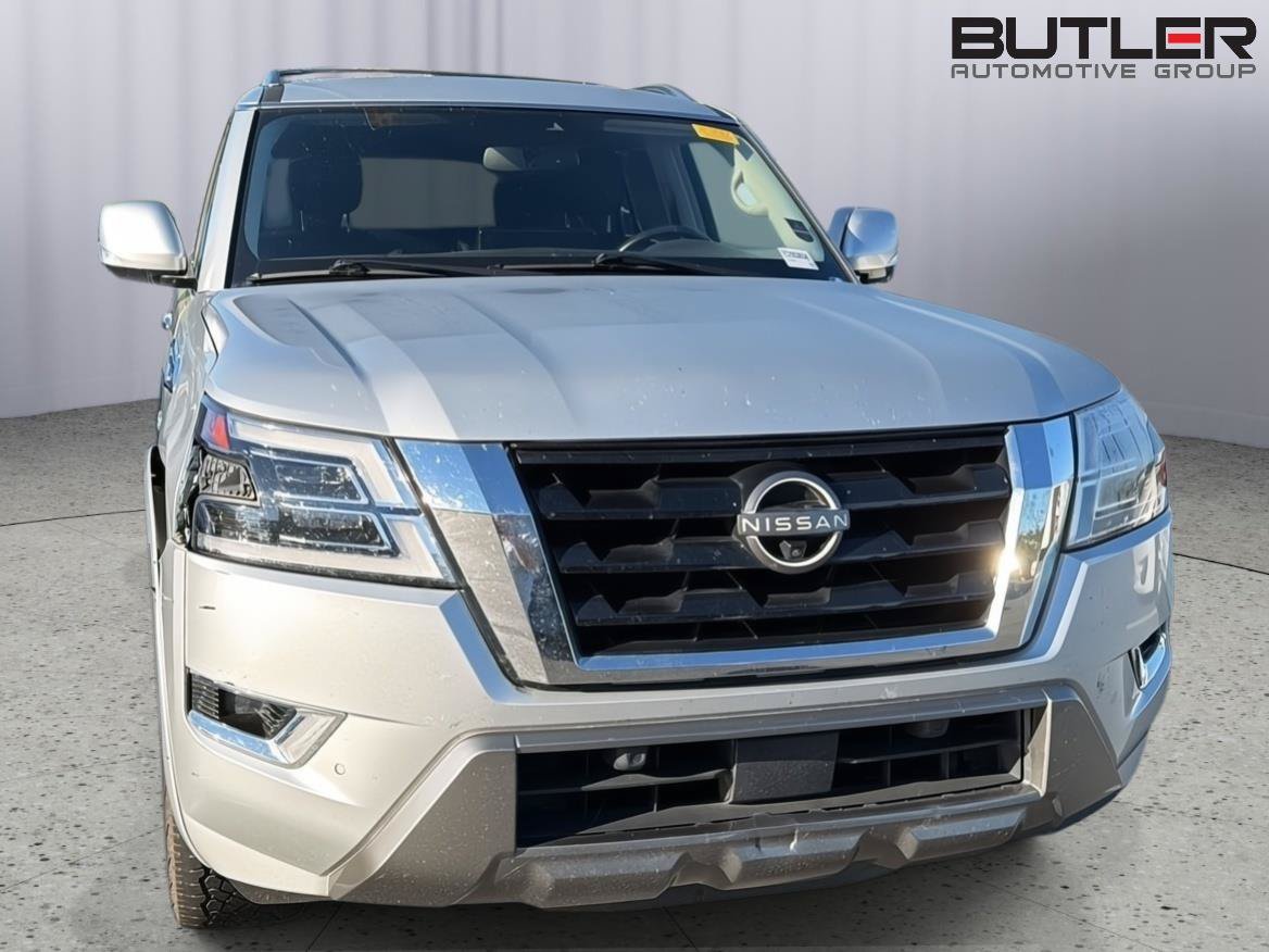 Used 2022 Nissan Armada SL w/ Captain's Chairs Package RWD image 5