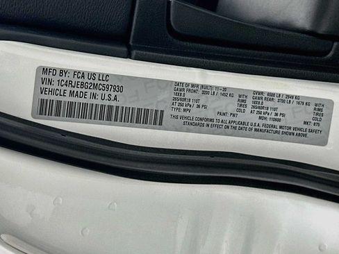 Used 2021 Jeep Grand Cherokee Limited RWD image 31