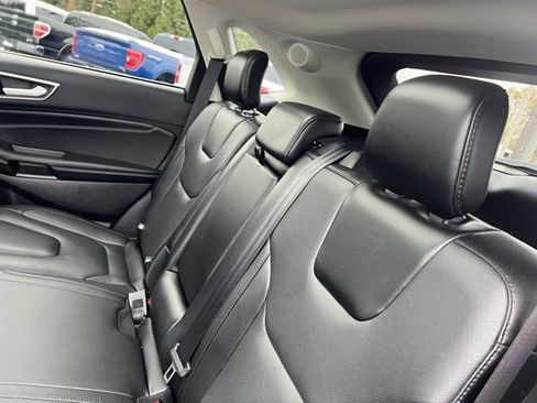 Used 2021 Ford Edge Titanium w/ Equipment Group 301A image 38