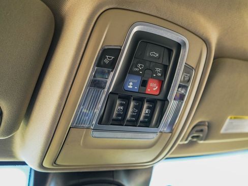 Used 2019 RAM 3500 Limited image 19