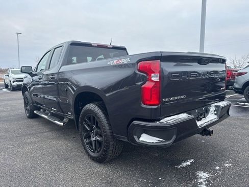 Used 2023 Chevrolet Silverado 1500 RST image 5