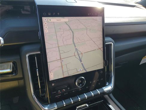 New 2026 GMC Yukon Denali w/ Denali Reserve Package image 31