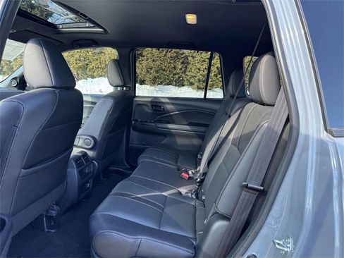 Certified 2023 Honda Passport TrailSport image 10