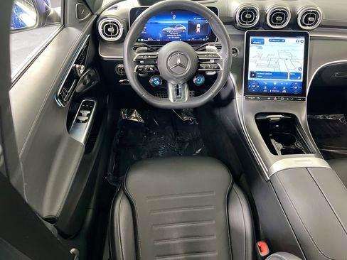 Used 2023 Mercedes-Benz C 43 AMG 4MATIC Sedan image 23