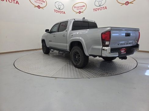 Used 2022 Toyota Tacoma SR5 image 6