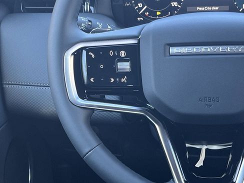 Used 2025 Land Rover Discovery Sport Dynamic SE image 16