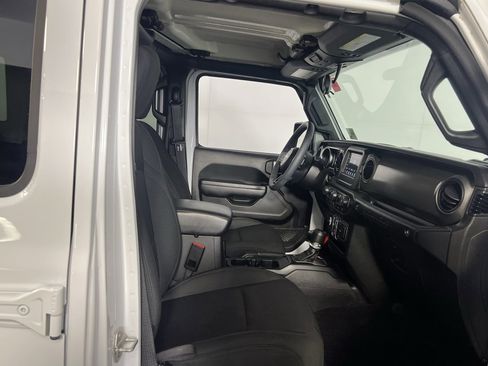 Certified 2023 Jeep Wrangler Unlimited image 31