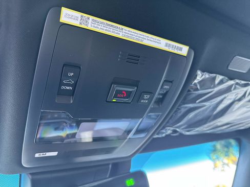 New 2025 Lexus ES 350 w/ Premium Package image 34