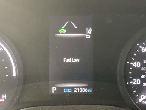 Used 2023 Toyota Sienna LE image 15