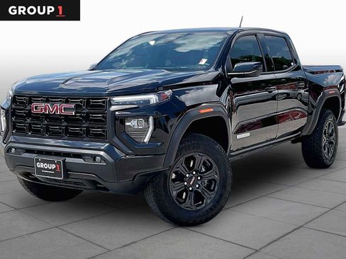 Used 2025 GMC Canyon Elevation w/ Convenience Package RWD image 1