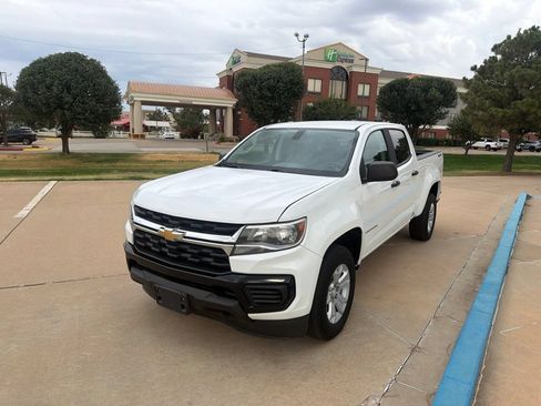 Used 2021 Chevrolet Colorado W/T w/ WT Convenience Package AWD/4WD image 6