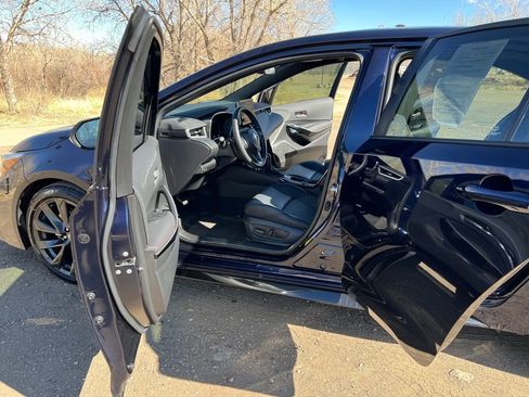 Used 2023 Toyota Corolla XSE image 7